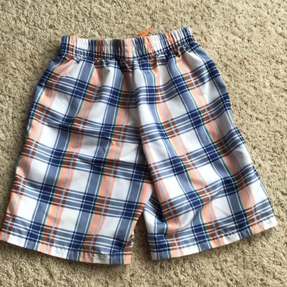 Kids Size Medium (8) Swim Shorts 🩳 - Picture 2 of 4